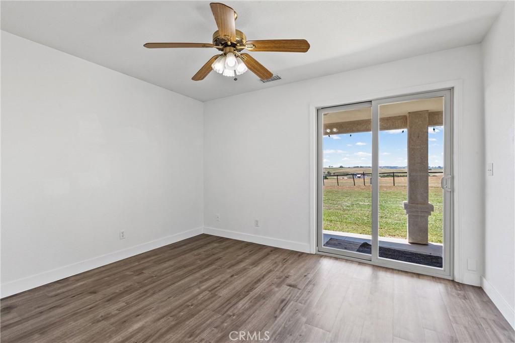 7989 Sundance Trail Property Photo 23