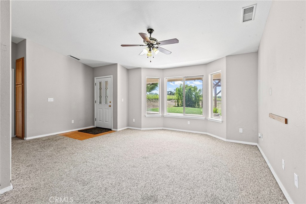7989 Sundance Trail Property Photo 27