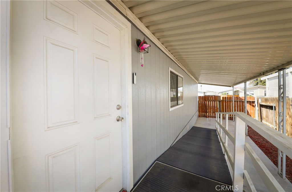 1301 Taft Hwy Property Photo 8