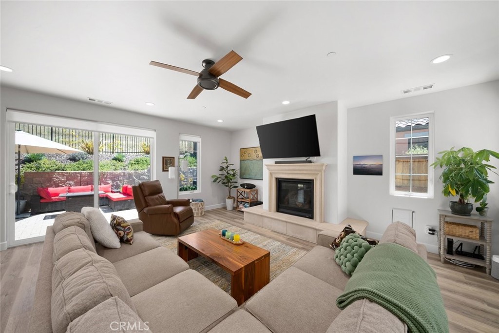 3101 Arezzo Drive Property Photo 3