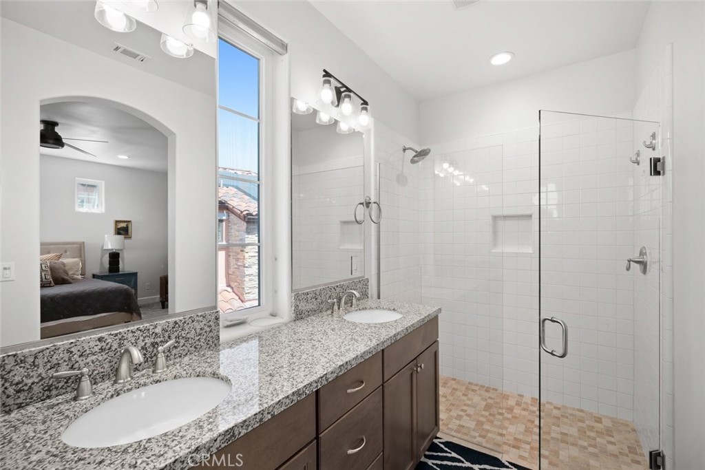 3101 Arezzo Drive Property Photo 23