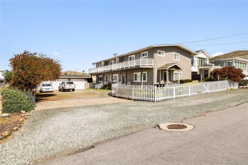 31 8th Street Property Photo 25