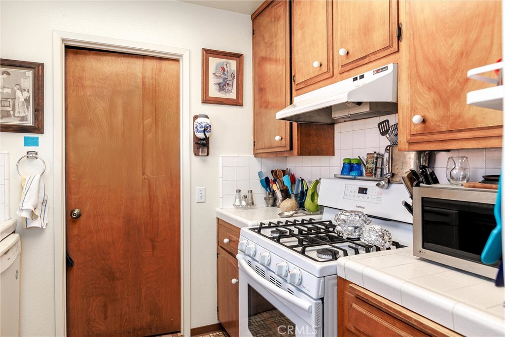 2023 Circle Property Photo 9