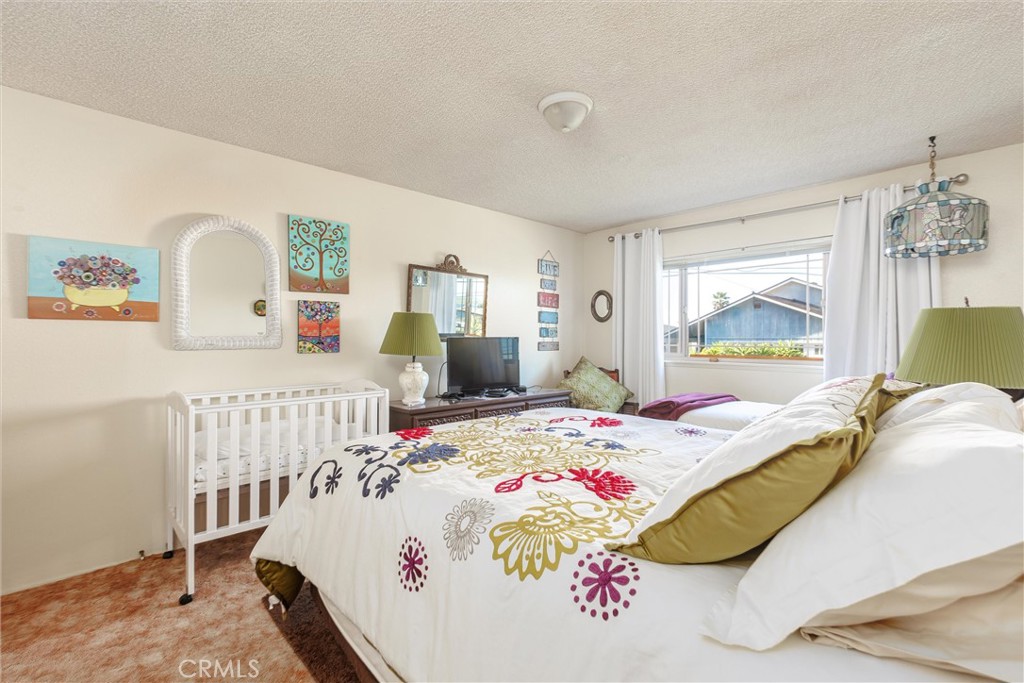 2023 Circle Property Photo 14