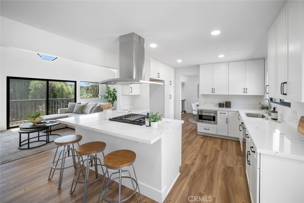 1027 Acorn Drive Property Photo 10