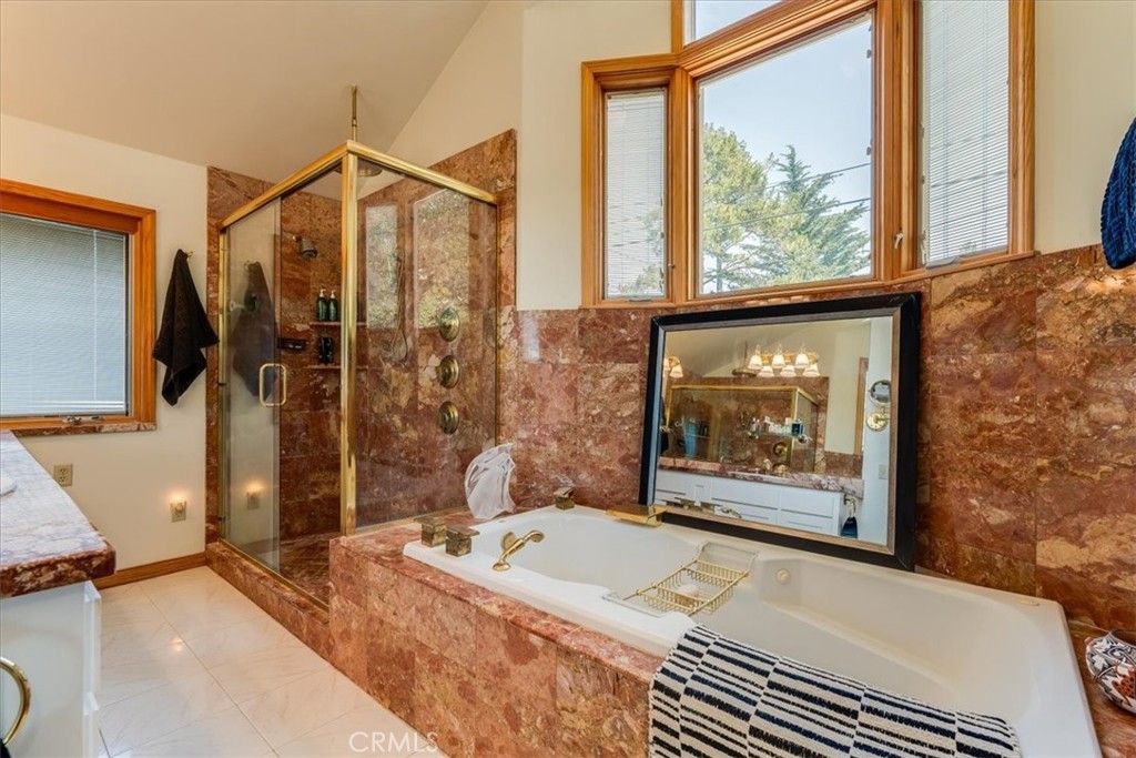 1919 Richard Avenue Property Photo 31