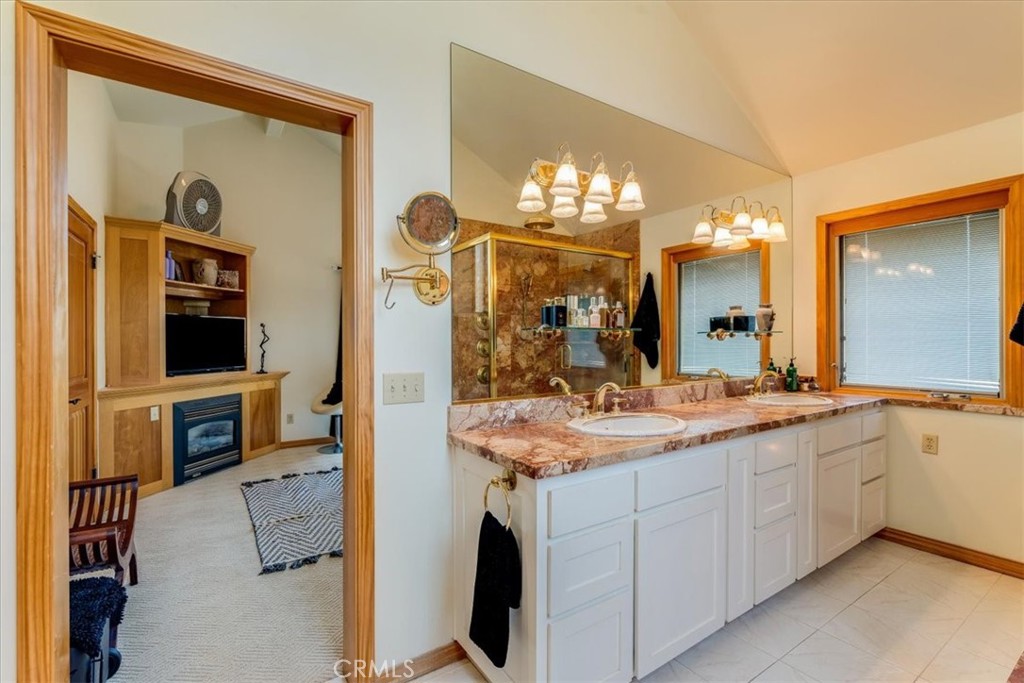 1919 Richard Avenue Property Photo 31