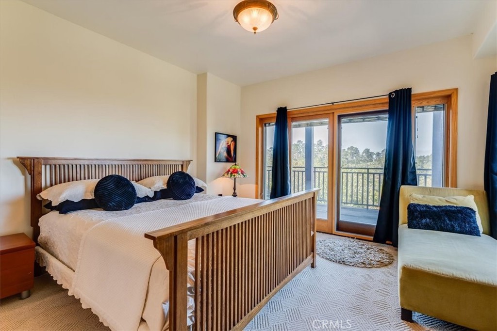 1919 Richard Avenue Property Photo 35