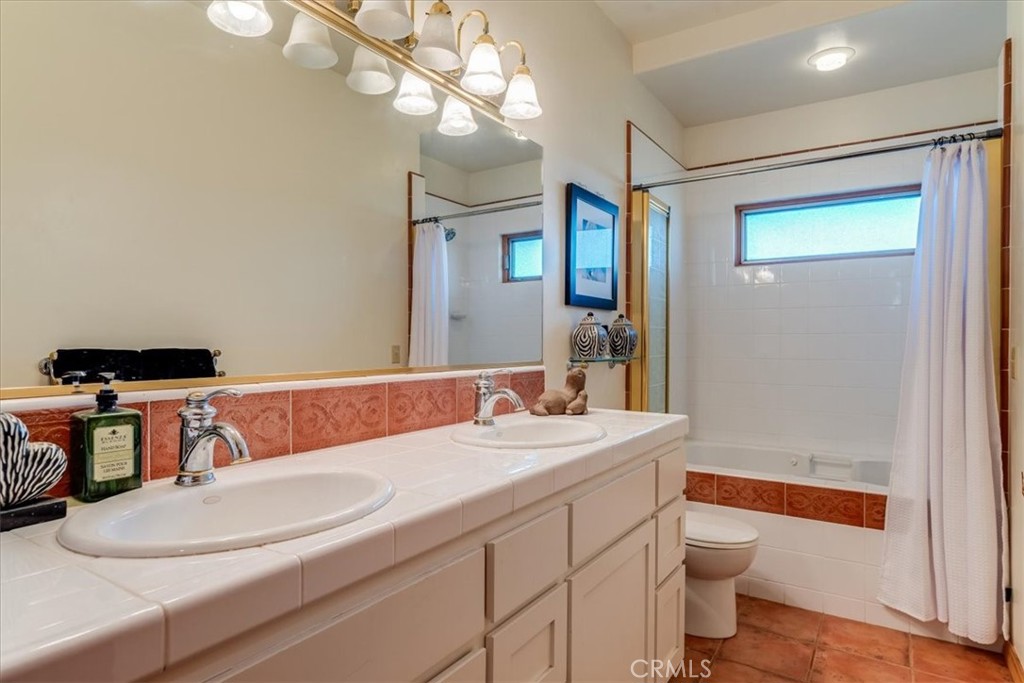 1919 Richard Avenue Property Photo 37