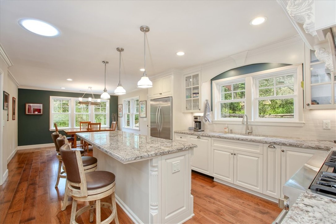 1835 Orville Avenue Property Photo 17
