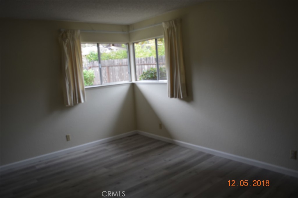 1559 Royal Way Property Photo 7