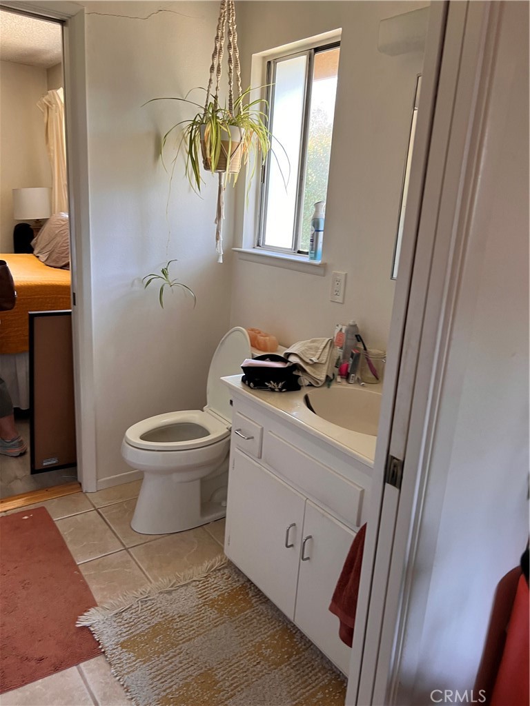 1559 Royal Way Property Photo 14