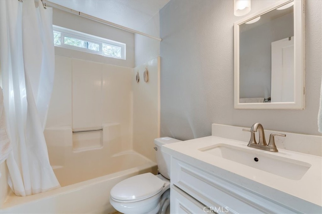 2195 Green Street Property Photo 20