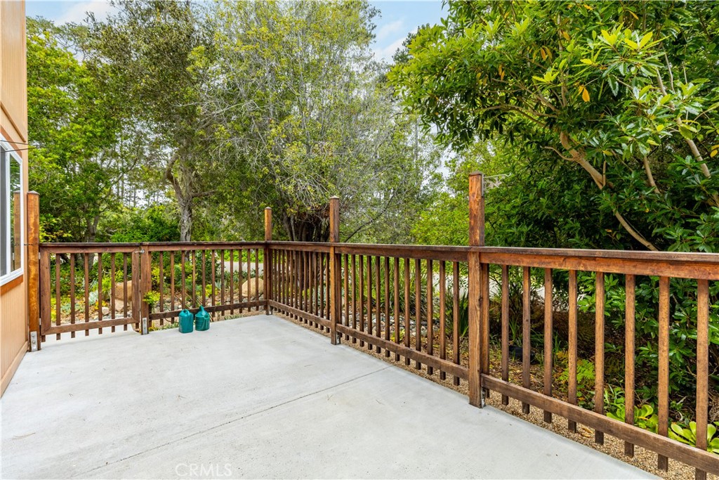 1580 Emerson Property Photo 24