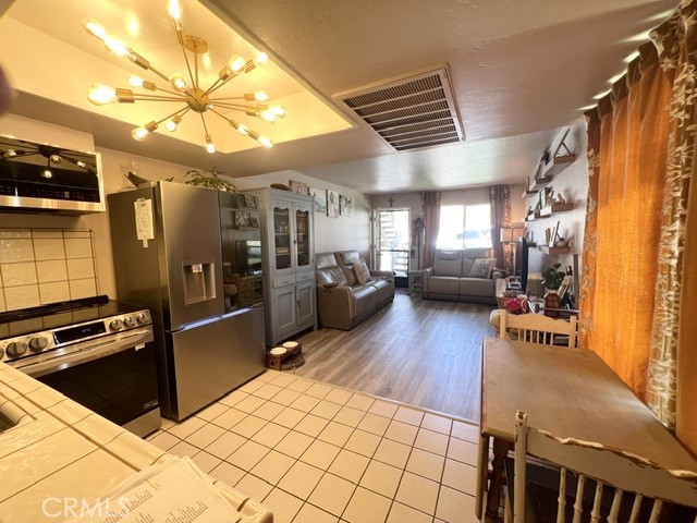 3332 Harbor Circle G Property Photo 4