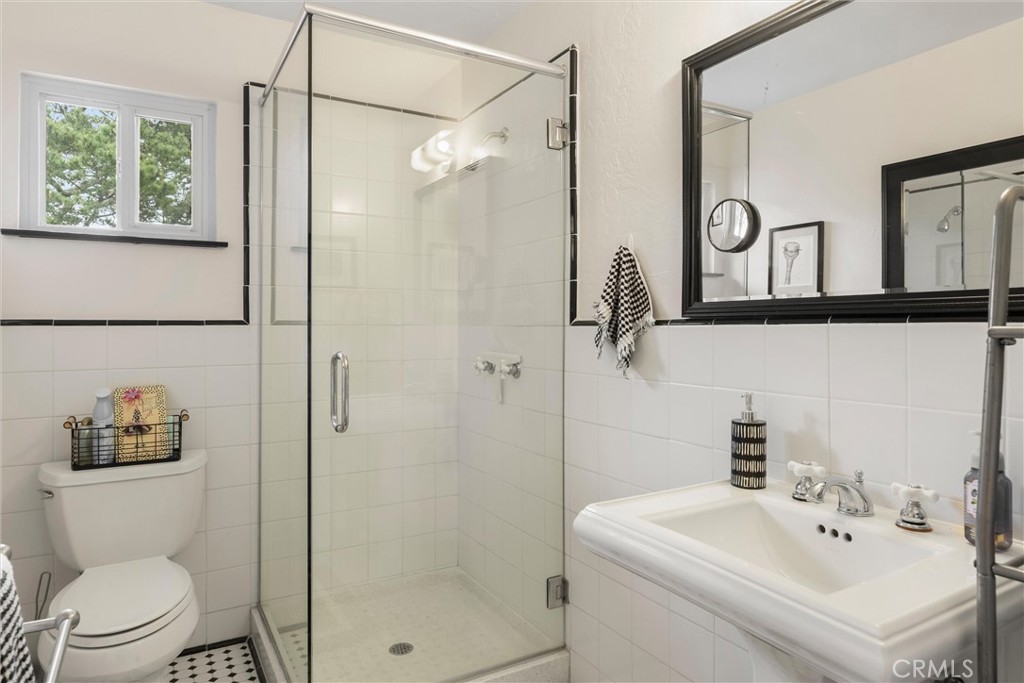 2968 Ardath Drive Property Photo 41