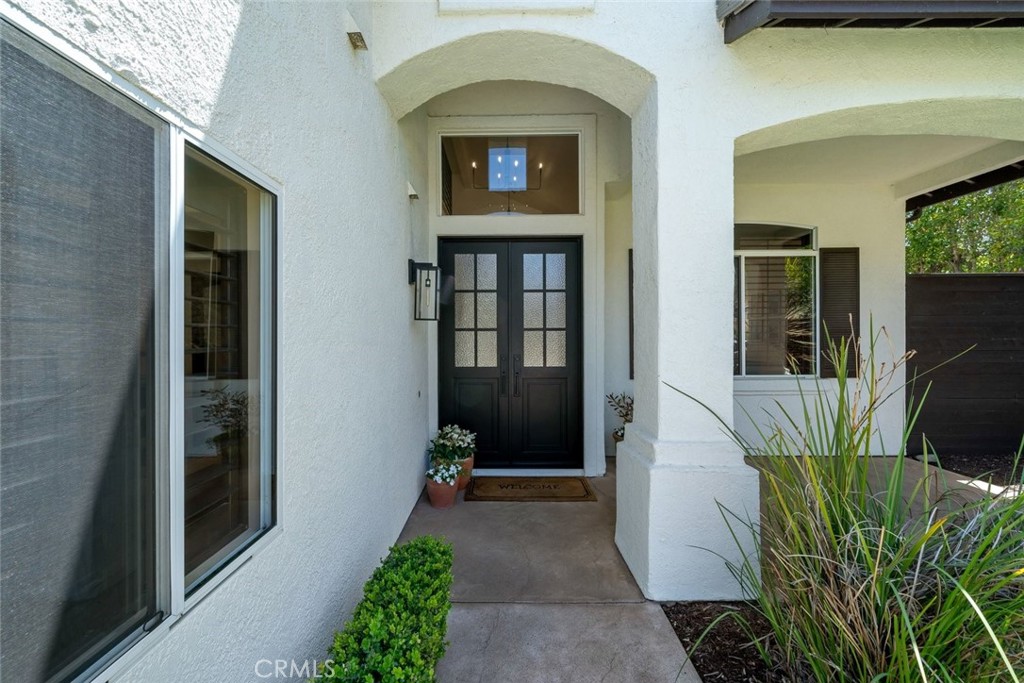 981 Goldenrod Lane Property Photo 2