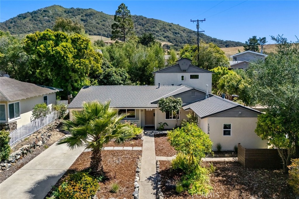 123 Ramona Property Photo 1