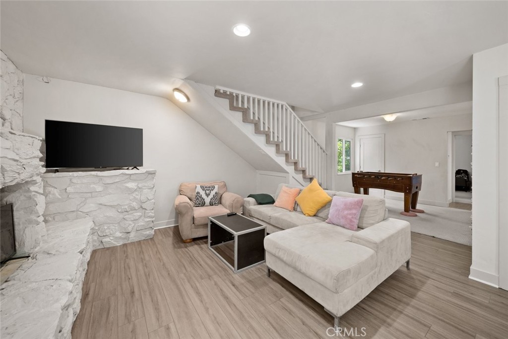 123 Ramona Property Photo 17