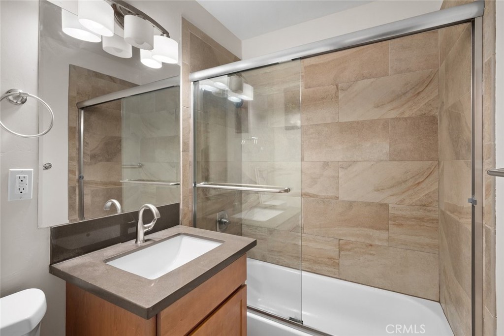 123 Ramona Property Photo 35