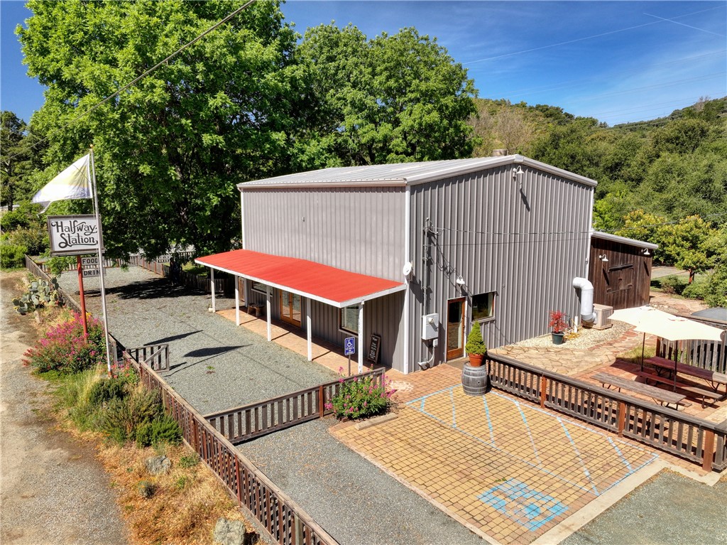 15050 Morro Road Property Photo 14