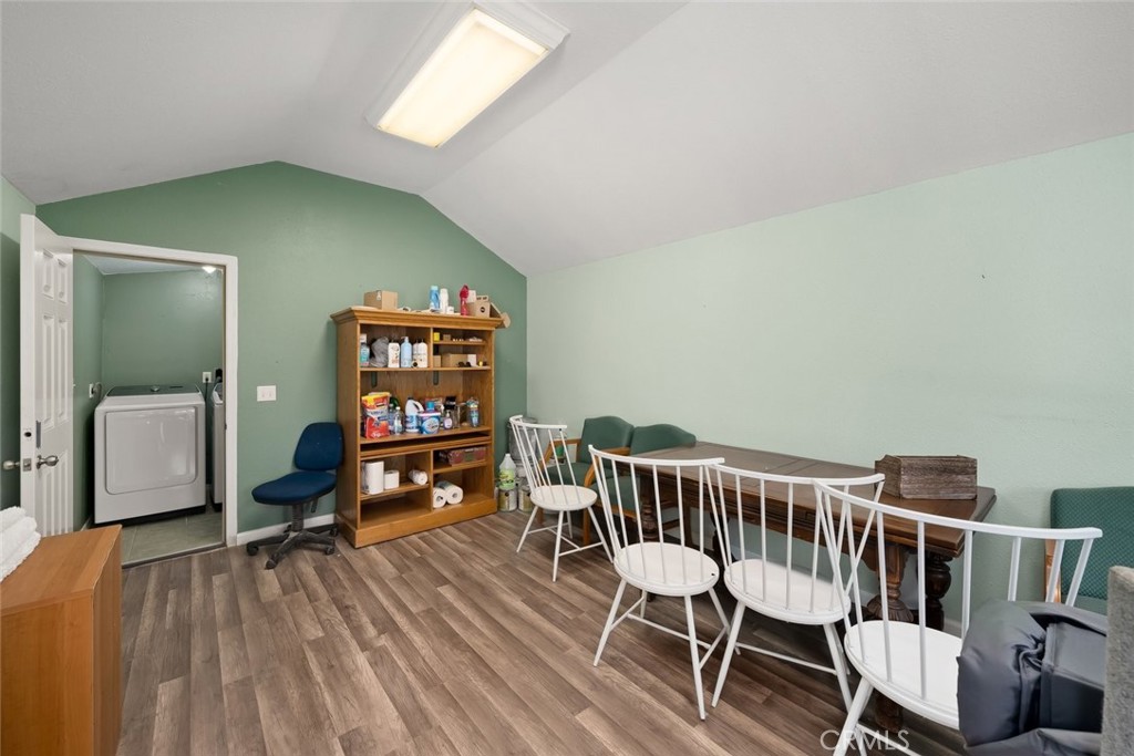 1136 E Grand Property Photo 53