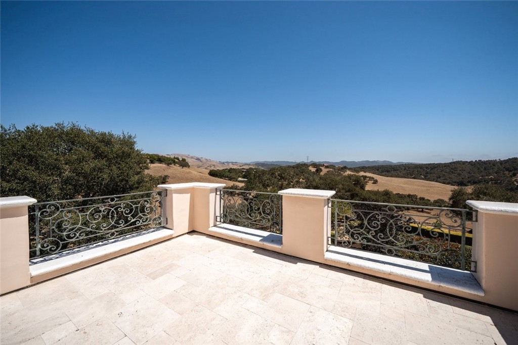 2520 Nightshade Place Property Photo 44