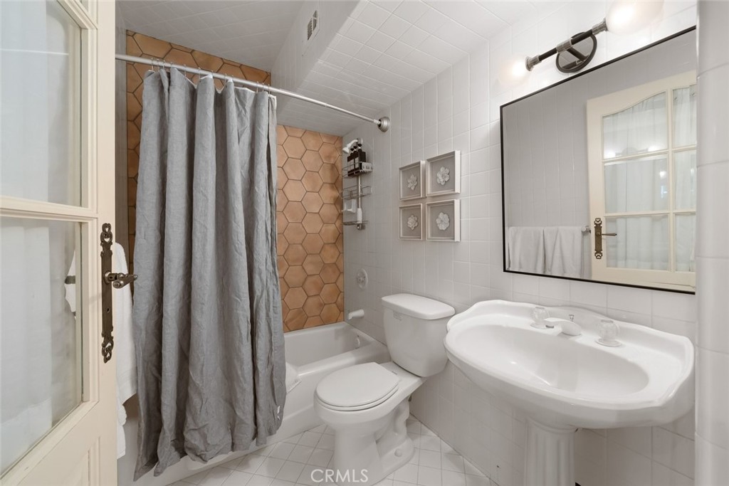 2520 Nightshade Place Property Photo 61