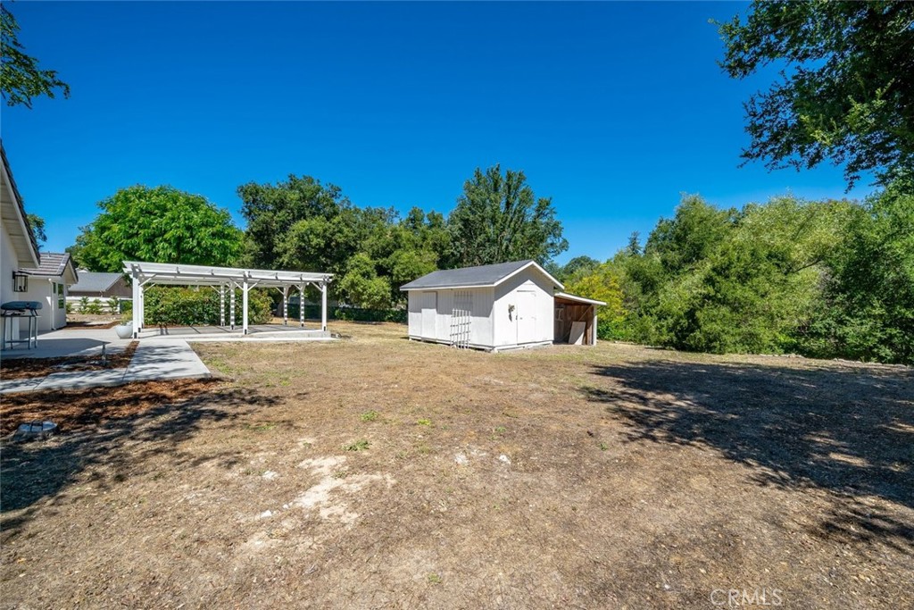 1090 Jordan Lane Property Photo 18