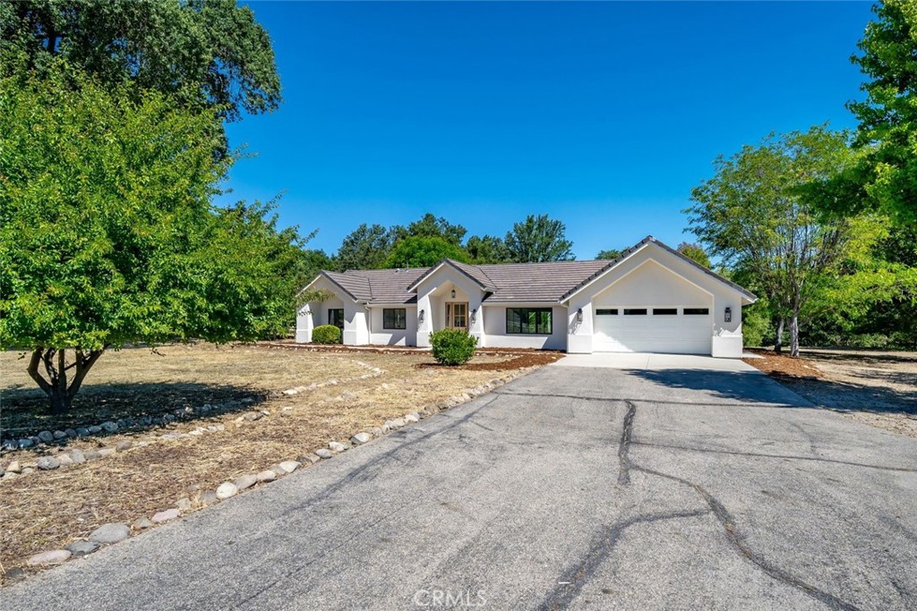 1090 Jordan Lane Property Photo 41
