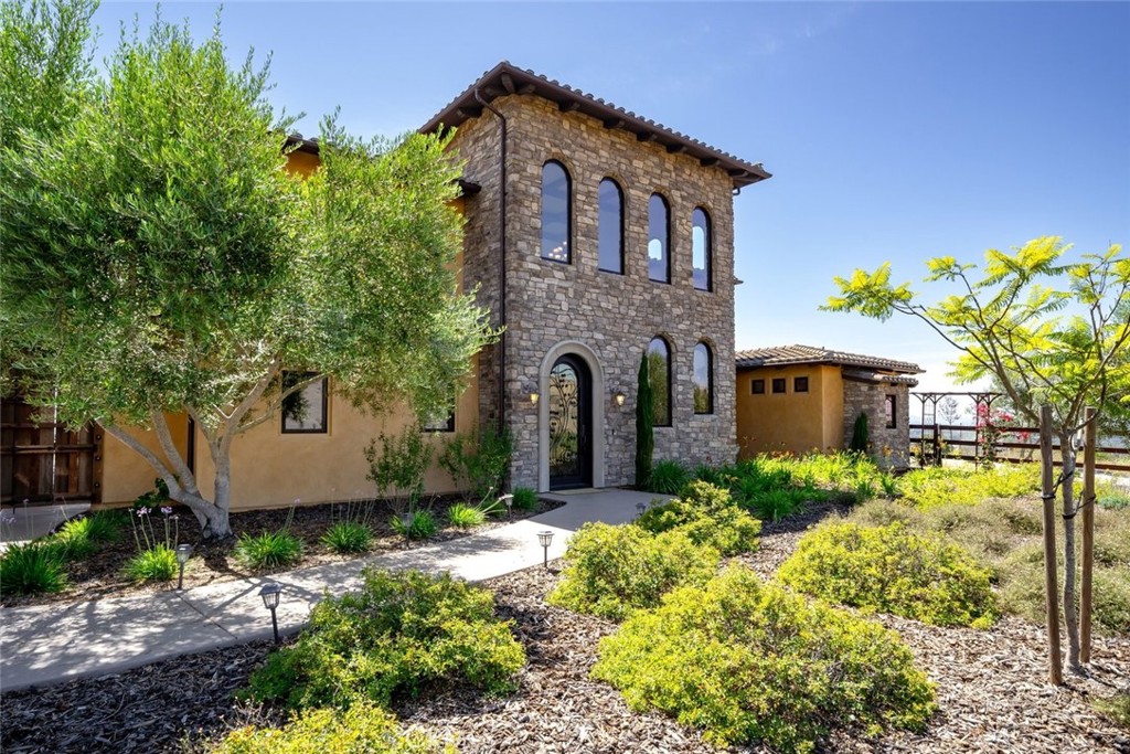 3515 Camino Purisima Property Photo 4