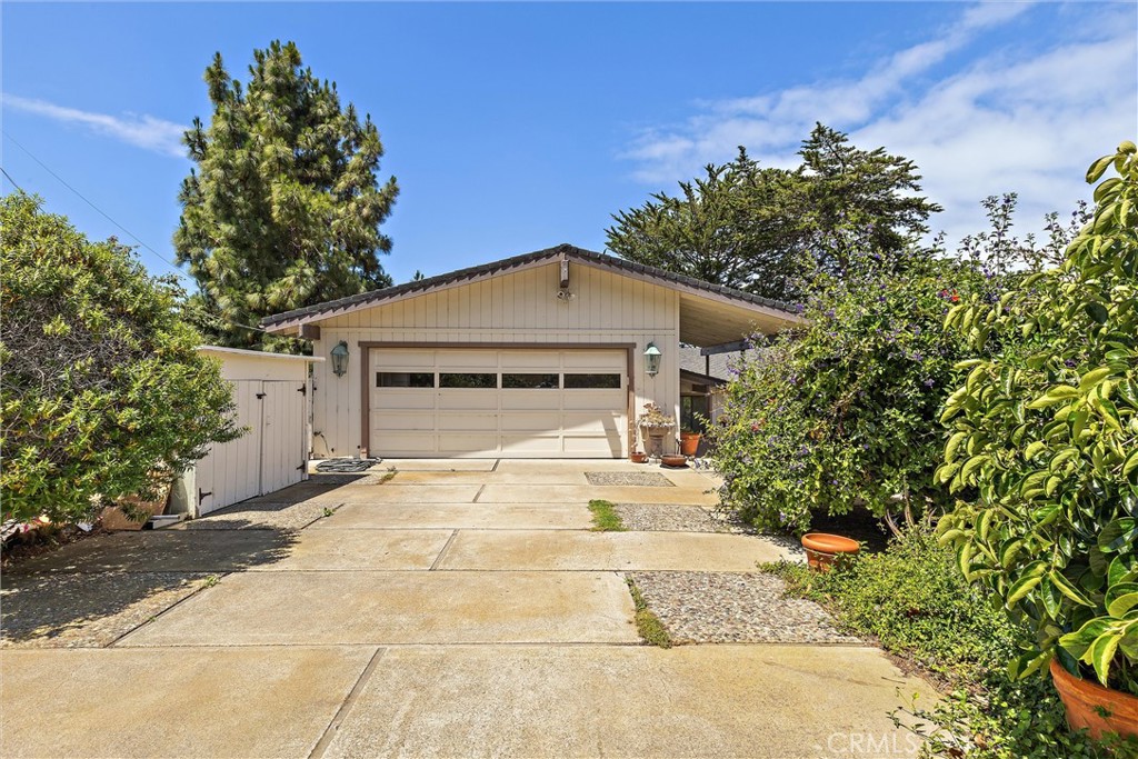 2991 Juniper Property Photo 5