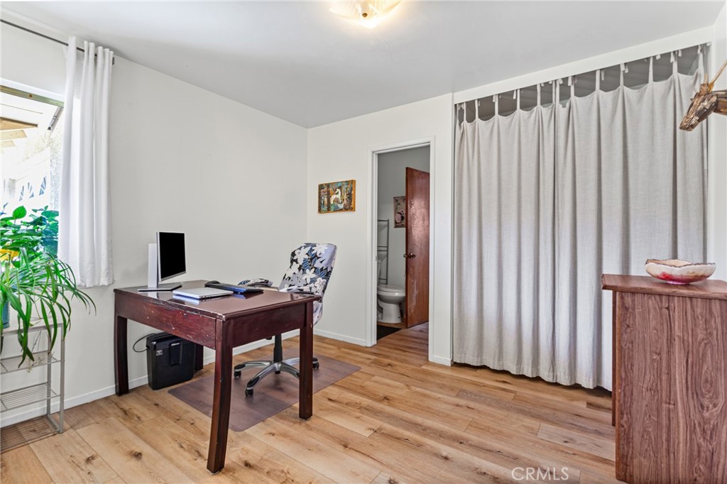 1108 N Jasmine St Property Photo 14