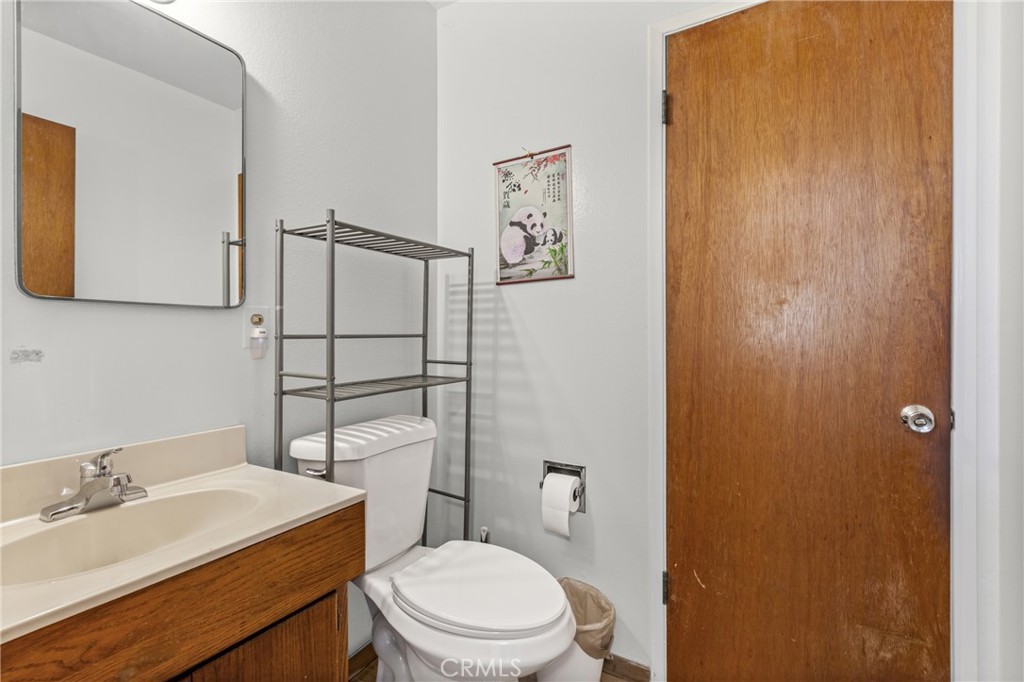 1108 N Jasmine St Property Photo 15