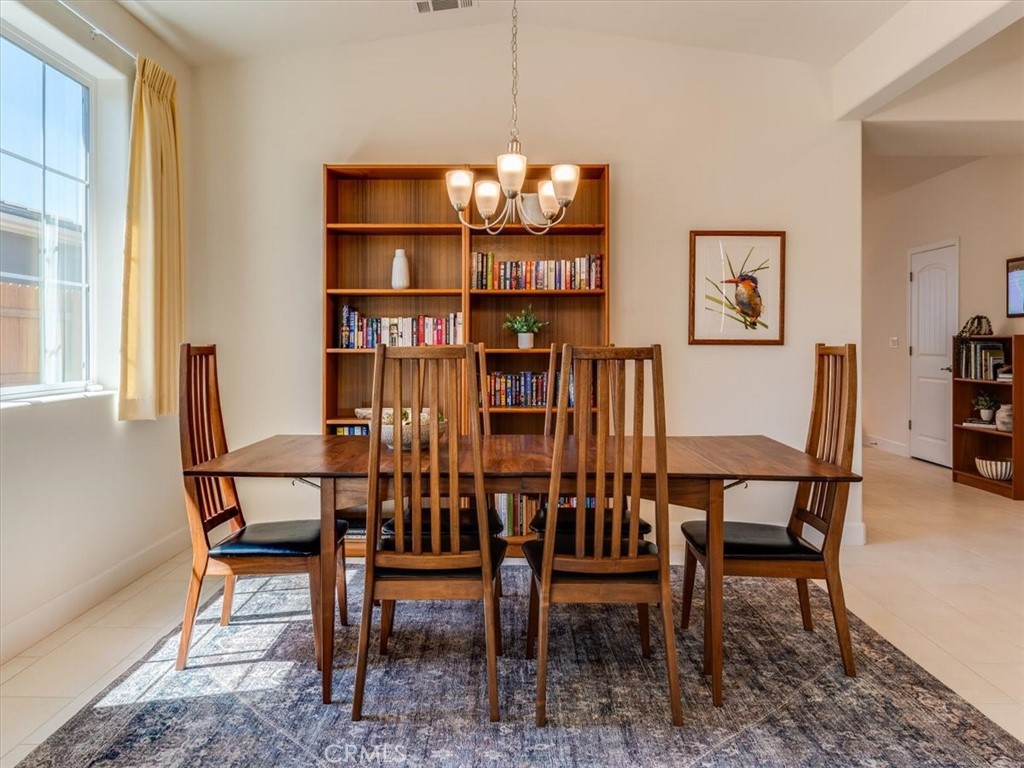 1179 Grand Meadow Property Photo 7