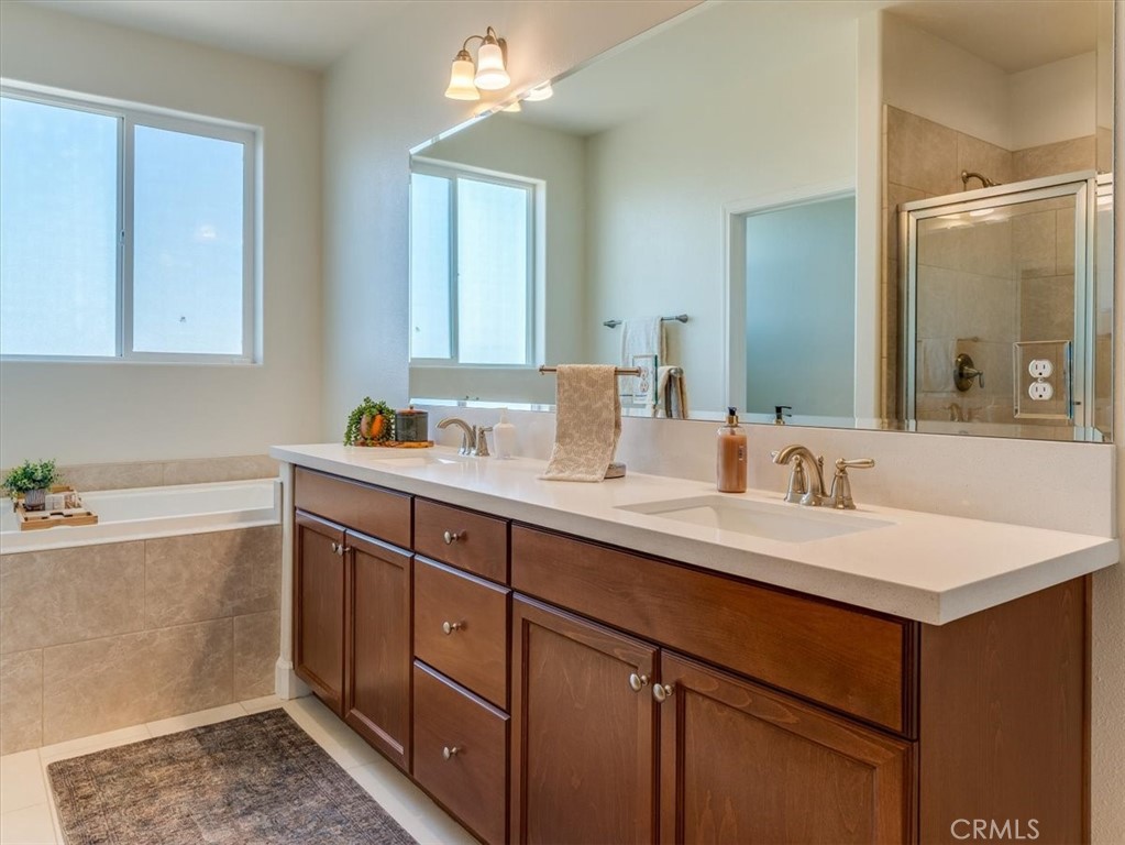 1179 Grand Meadow Property Photo 34