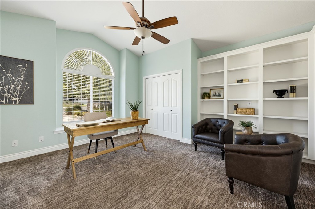 5781 Glenview Property Photo 9