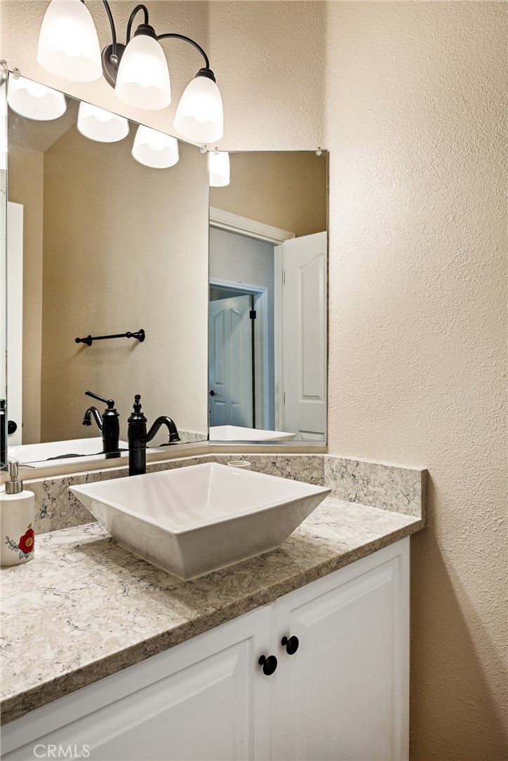 5781 Glenview Property Photo 20