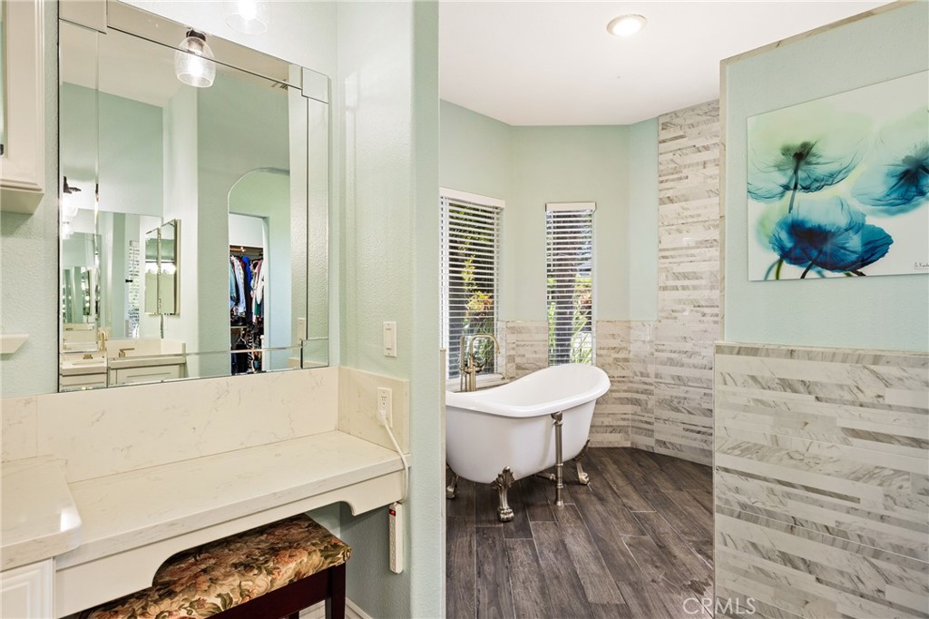 5781 Glenview Property Photo 24