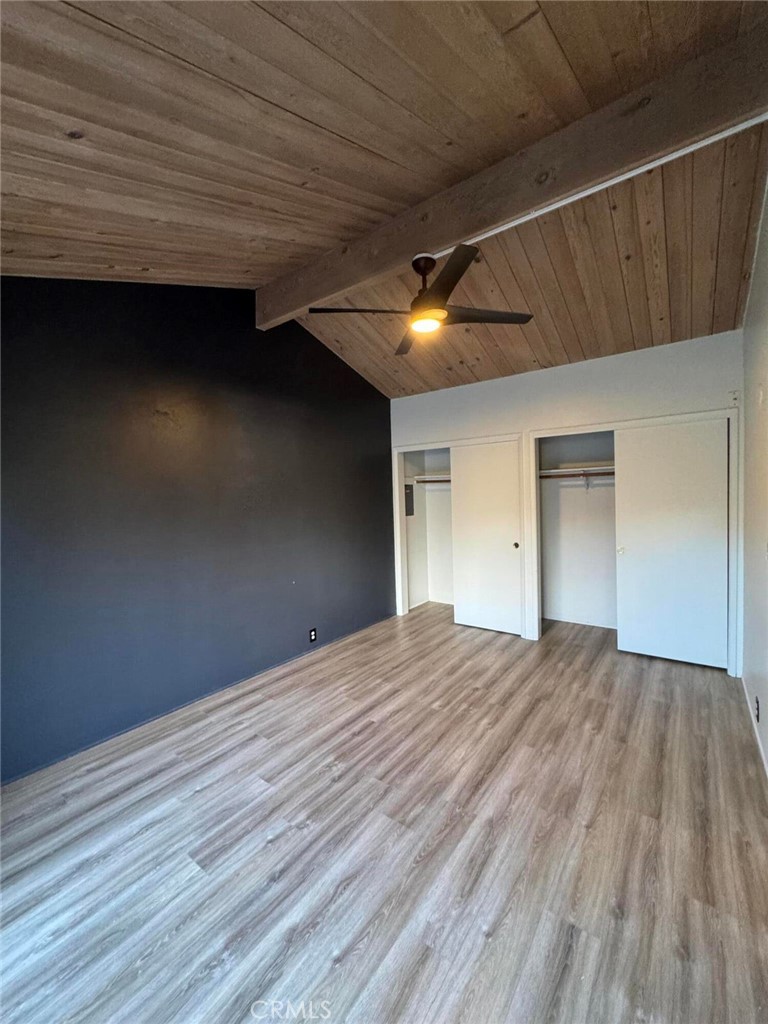 1544 Oak Property Photo 11