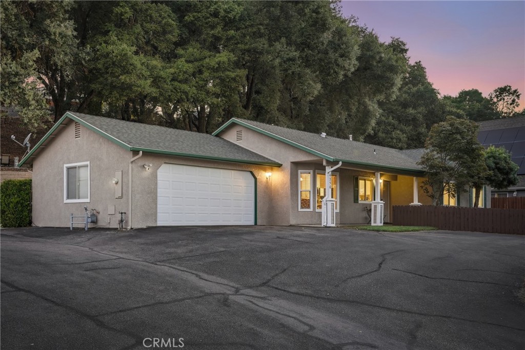 4250 Traffic Way Property Photo 4