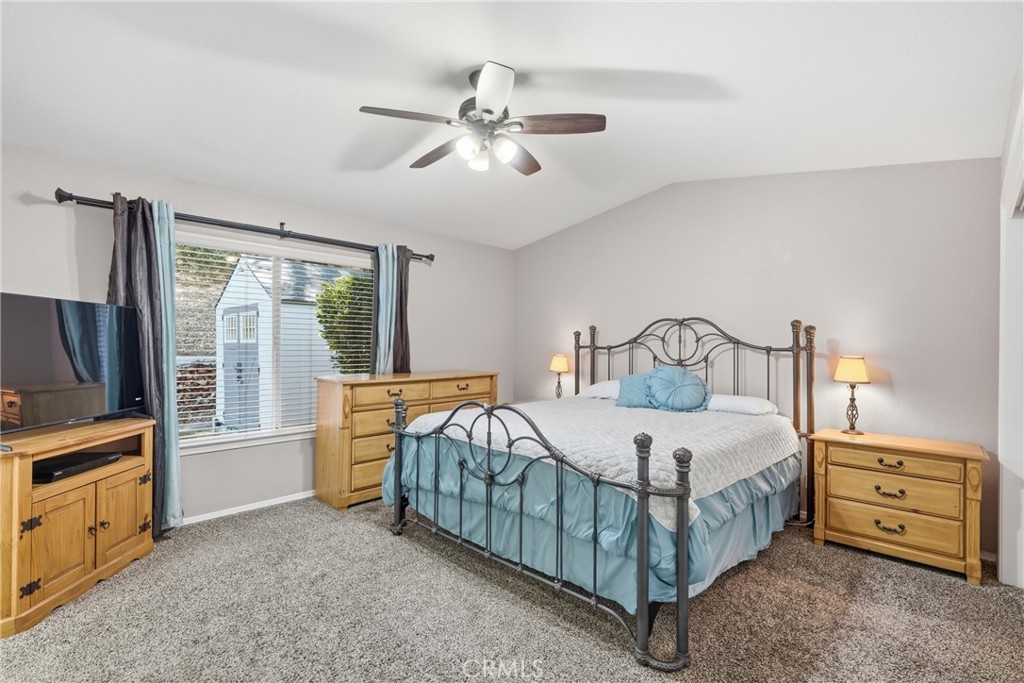 4250 Traffic Way Property Photo 8