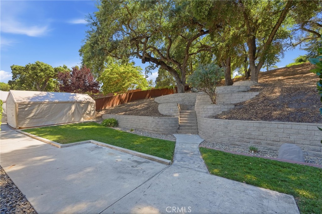 4250 Traffic Way Property Photo 17