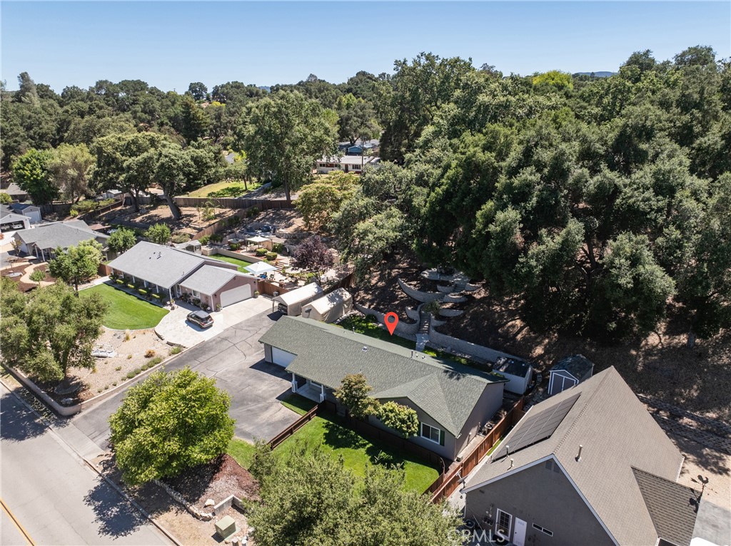 4250 Traffic Way Property Photo 25