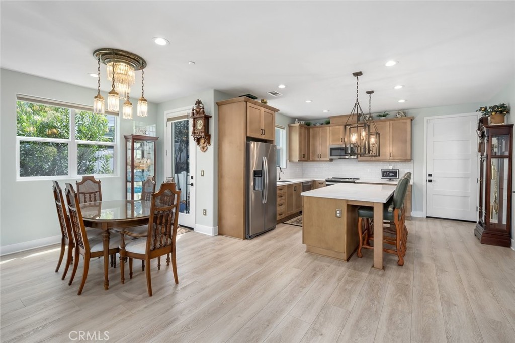 1225 Sponza Dr 1 Property Photo 8