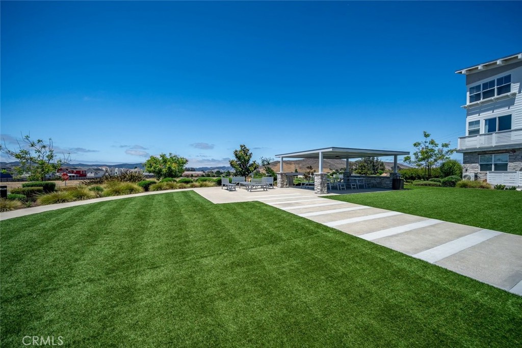 1225 Sponza Dr 1 Property Photo 38