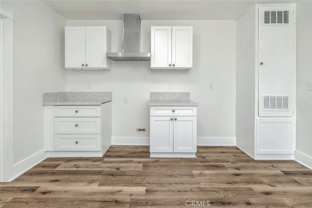 309 S Myrtle Property Photo 5