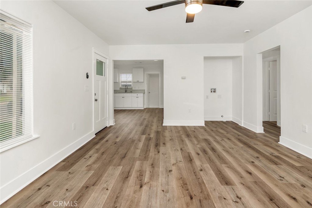 309 S Myrtle Property Photo 9