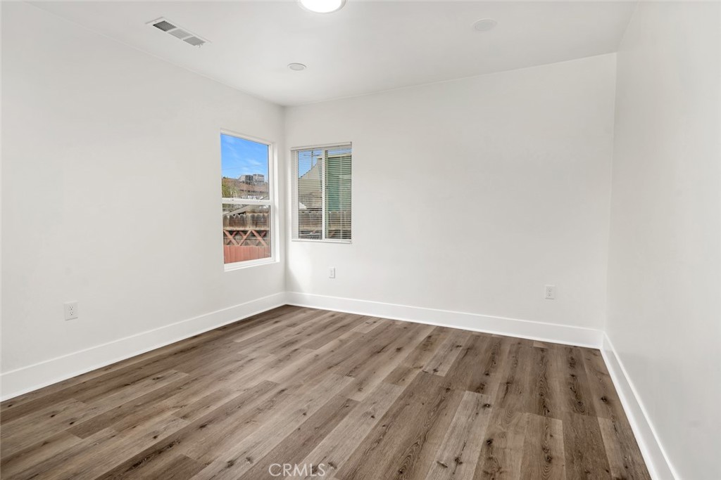309 S Myrtle Property Photo 10