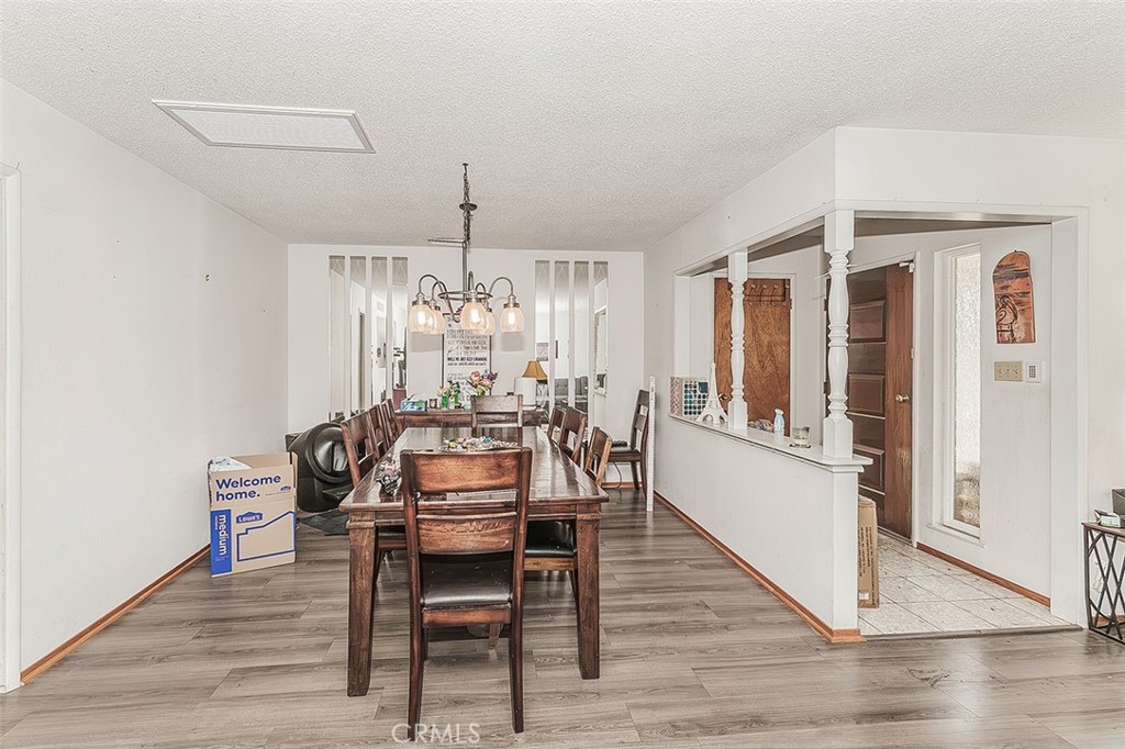 500 W Sample Avenue Property Photo 8